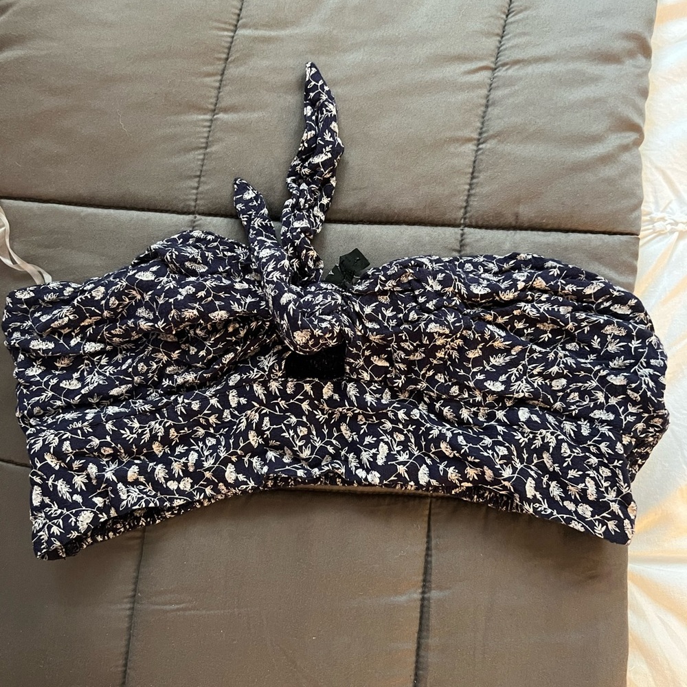 American Eagle front tie tube top